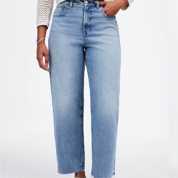 NWT Madewell Curvy Petite 24” “ the perfect wide leg cropped jean.” - Picture 2 of 6
